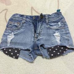 ショートパンツのサムネイル