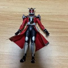 S.H.Figuarts 仮面ライダーウィザード フレイムドラゴンのサムネイル