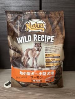ニュートロ ワイルドレシピ サーモン 成犬用 4kgのサムネイル