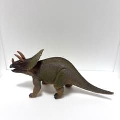 トリケラトプス フィギュア 恐竜 模型のサムネイル