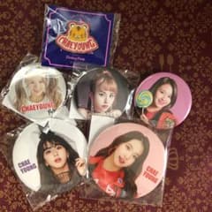 TWICE チェヨン 缶バッジのサムネイル