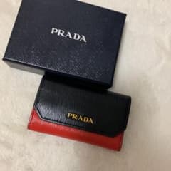 PRADA キーケース 6連のサムネイル