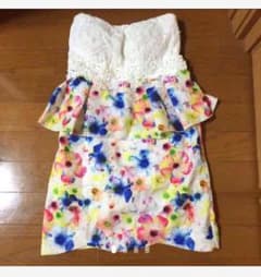 ベアペプラムキャバドレスのサムネイル