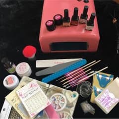 ネイルセットのサムネイル