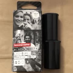 lomography LADY GRAY 400モノクロフィルムのサムネイル
