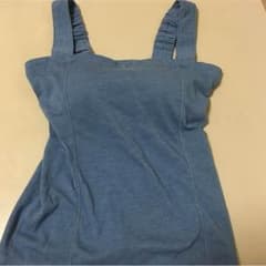 カップ付きタンクトップのサムネイル