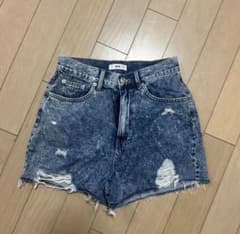 r*.様 WEGO ケミカルウォッシュ ダメージデニムショートパンツのサムネイル