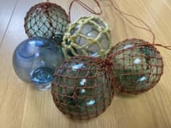 ガラス玉浮き玉のサムネイル