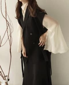 mideal side ribbon gilet サイドリボンジレ　BLACKのサムネイル