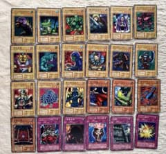 遊戯王OCG 初期カード まとめ売り 24枚セット - メルカリ