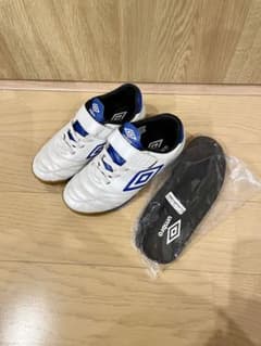フットサルシューズ アンブロ 19.5㎝のサムネイル