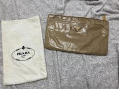 プラダ　クラッチバック　ハンドバッグのサムネイル