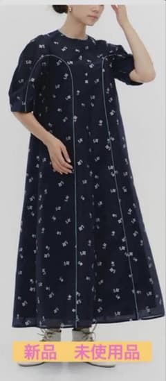 新品未使用 yori ヨリ ラメクローバーシアードレス - メルカリ