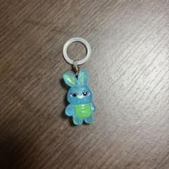 トイストーリー　めじるしアクセサリー　　バニーのサムネイル