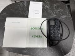 BOTTEGA VENETA ブラック編み込みケース - メルカリ