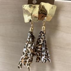 新品イヤリングのサムネイル