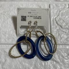 KAZA　イヤリング　ノンホールピアス　樹脂イヤリング　ゴールドのサムネイル