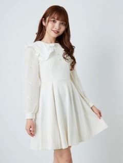 AnkRouge リボンスリーブBigカラーカットワンピホワイト アンクルージュのサムネイル