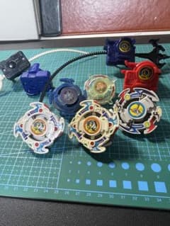 ベイブレード まとめ売りのサムネイル