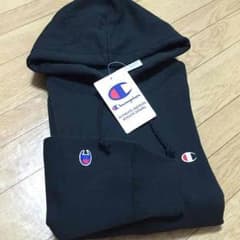 ＬＬ 新品 ブラック チャンピオンパーカーのサムネイル