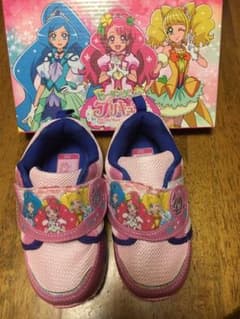 ⭐︎専用⭐︎     スニーカー　プリキュア　 16センチのサムネイル