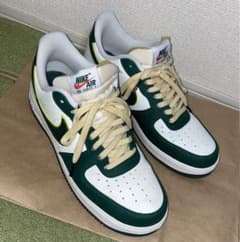 Nike Air Force 1 Low '07 LV8のサムネイル