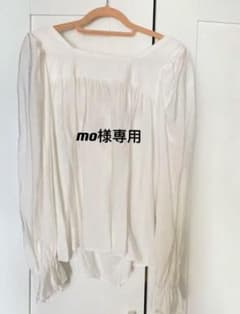 【mo様専用】Flowerブラウスのサムネイル