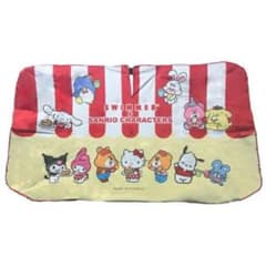 値下げ！SWIMMER x Sanrio Characters 車用サンシェードのサムネイル