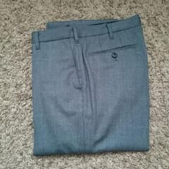 UNIQLO＊スラックス＊メンズのサムネイル