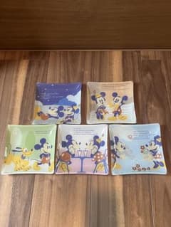 Disney ミッキー＆ミニー ガラスプレート 5枚セットのサムネイル
