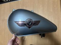 Vulcan バルカン400クラシックシルバータンク エンブレム付き 純正 Vulcan バルカン400クラシックシルバータンク エンブレム付き 純正