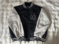BEAMS スタジャン ブラック×ホワイトのサムネイル