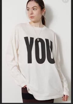 【KATHARINE HAMNETT】別注YOU ロングスリーブTシャツ KATHARINE HAMNETT】別注YOU ロングスリーブTシャツ - メルカリ