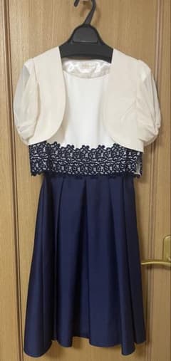 ネイビー パーティードレス ボレロ付きのサムネイル