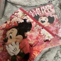 ミニー 蜷川実花 写真集のサムネイル