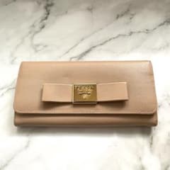 PRADA プラダ サフィアーノ　リボン　フィオッコ　長財布　0113-③ PRADA プラダ サフィアーノ リボン フィオッコ 長財布 0113-③ - メルカリ