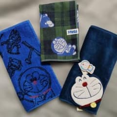 ３枚 新品 ドラえもん どら焼 ハンドタオル ガーゼハンカチ