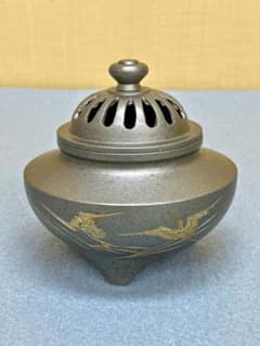 瑞峰堂「玉利久型香炉」銀梨地 瑞峰堂「玉利久型香炉」銀梨地 - メルカリ