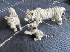 [Schleich] ホワイトタイガー フィギュア 3体セット 親子のサムネイル