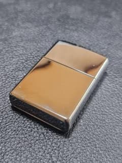 しっぽ チューニングzippo 2004年 [ブラックアイス]ハイポリッシュ仕上げ