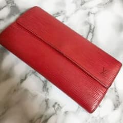 LOUIS VUITTON エピ　長財布のサムネイル