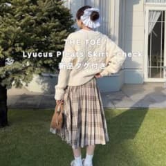 【新品未使用タグ付き】THE TOÉ Lyucus Pleats Skirtのサムネイル