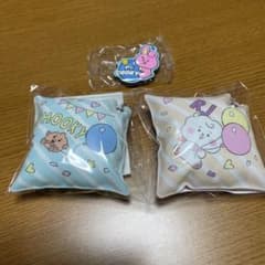 くら寿司BT21 クッション型チャーム　ラバーマスコットのサムネイル