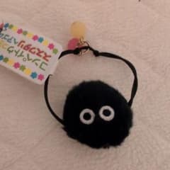 黒い丸いキャラクター マスコットのサムネイル
