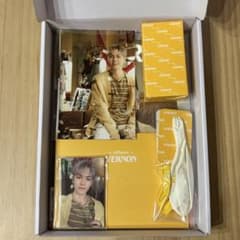 SEVENTEEN バーノン バースデーパッケージ 2023 - メルカリ
