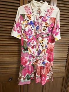 花柄 シャツワンピース 半袖 ホワイト ピンクのサムネイル