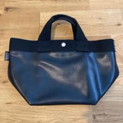 【みゅう様専用】ルートート　ブラック　トートバッグのサムネイル