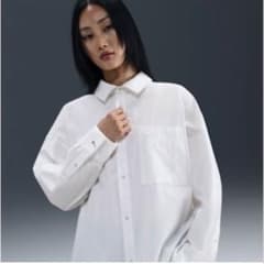 NIKE レディース シャツ オーバーサイズ 白 XS 新品 完売品のサムネイル
