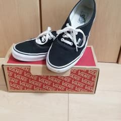 VANS オーセンティックAUTHENTIC ブラック 黒 27 スケボー用に！のサムネイル