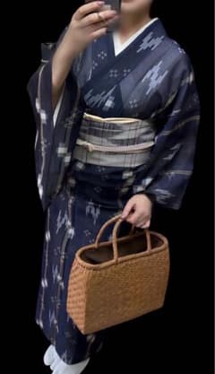 ご成約です満を持しての出品 最高峰 正絹 琉球かすり 着用帯プレゼント 満を持しての出品 最高峰 琉球かすり 着用帯プレゼント - メルカリ
